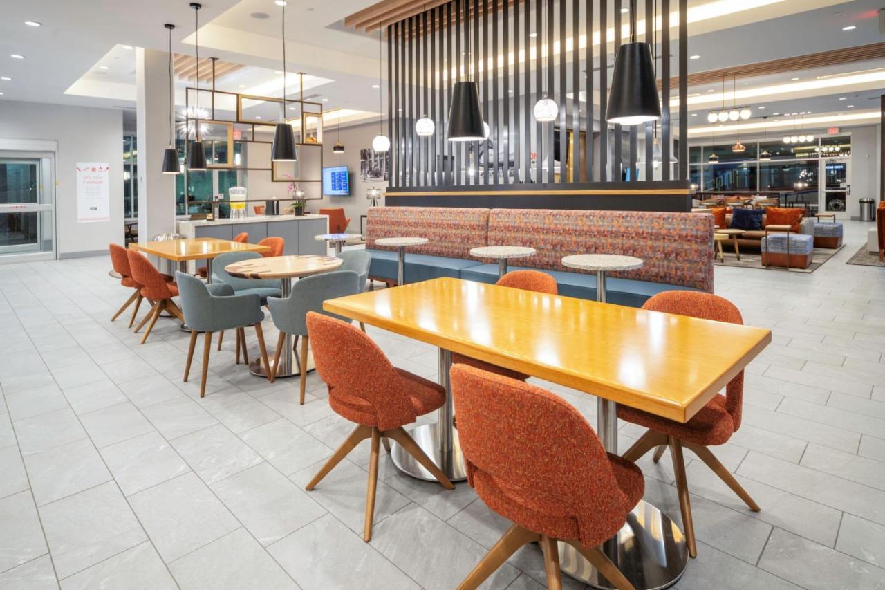 Towneplace Suites By Marriott Louisville Downtown 外观 照片